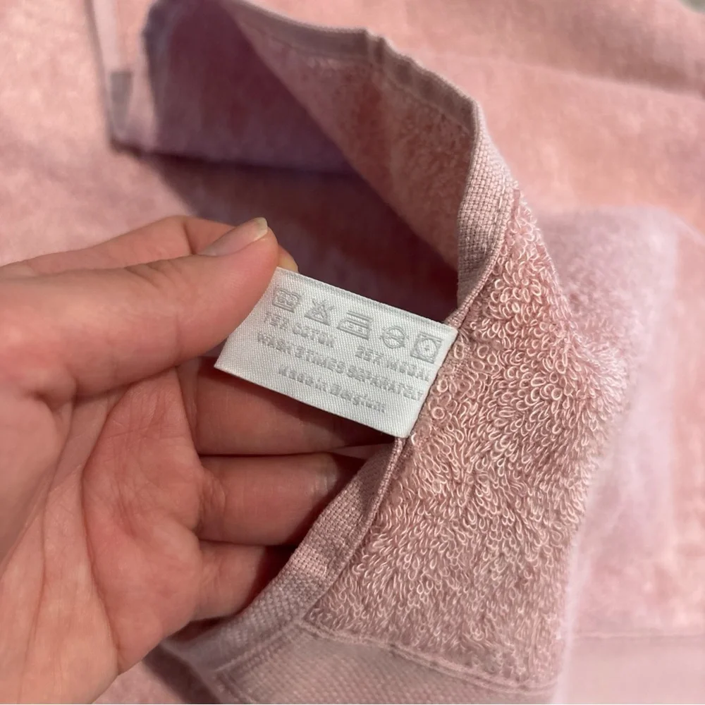 Hermes Towel 21x38 Inches Pink